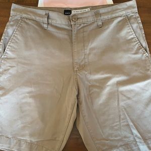 Men’s RVCA chino shorts